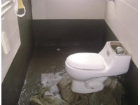 衛(wèi)生間漏水一定要砸磚嗎？聽(tīng)聽(tīng)中盛隆防水老師傅怎么說(shuō)！